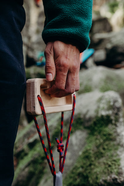 warming up for bouldering finger strength with some finger strength exercises