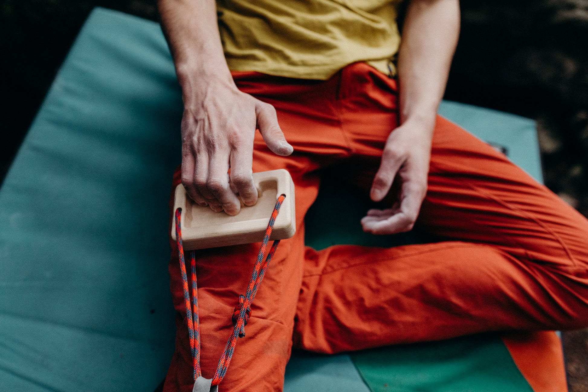 Bouldering Finger Strength - Portable Hangboard